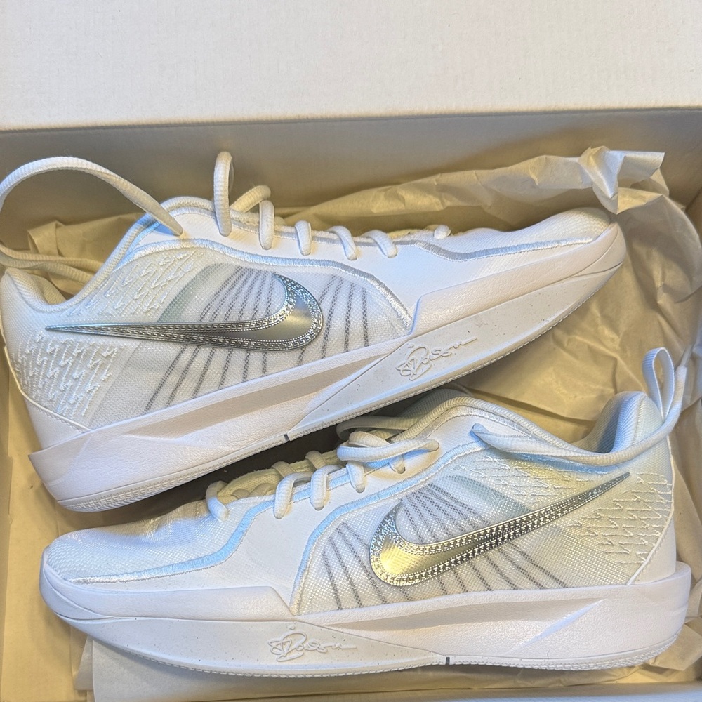 Nike Sabrina 2 Sneakers